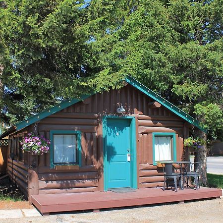 موتيل غرب يلوستون Moose Creek Cabins المظهر الخارجي الصورة
