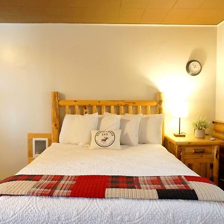 موتيل غرب يلوستون Moose Creek Cabins المظهر الخارجي الصورة
