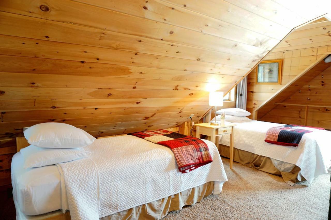موتيل غرب يلوستون Moose Creek Cabins المظهر الخارجي الصورة