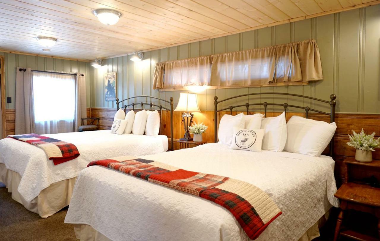 موتيل غرب يلوستون Moose Creek Cabins المظهر الخارجي الصورة