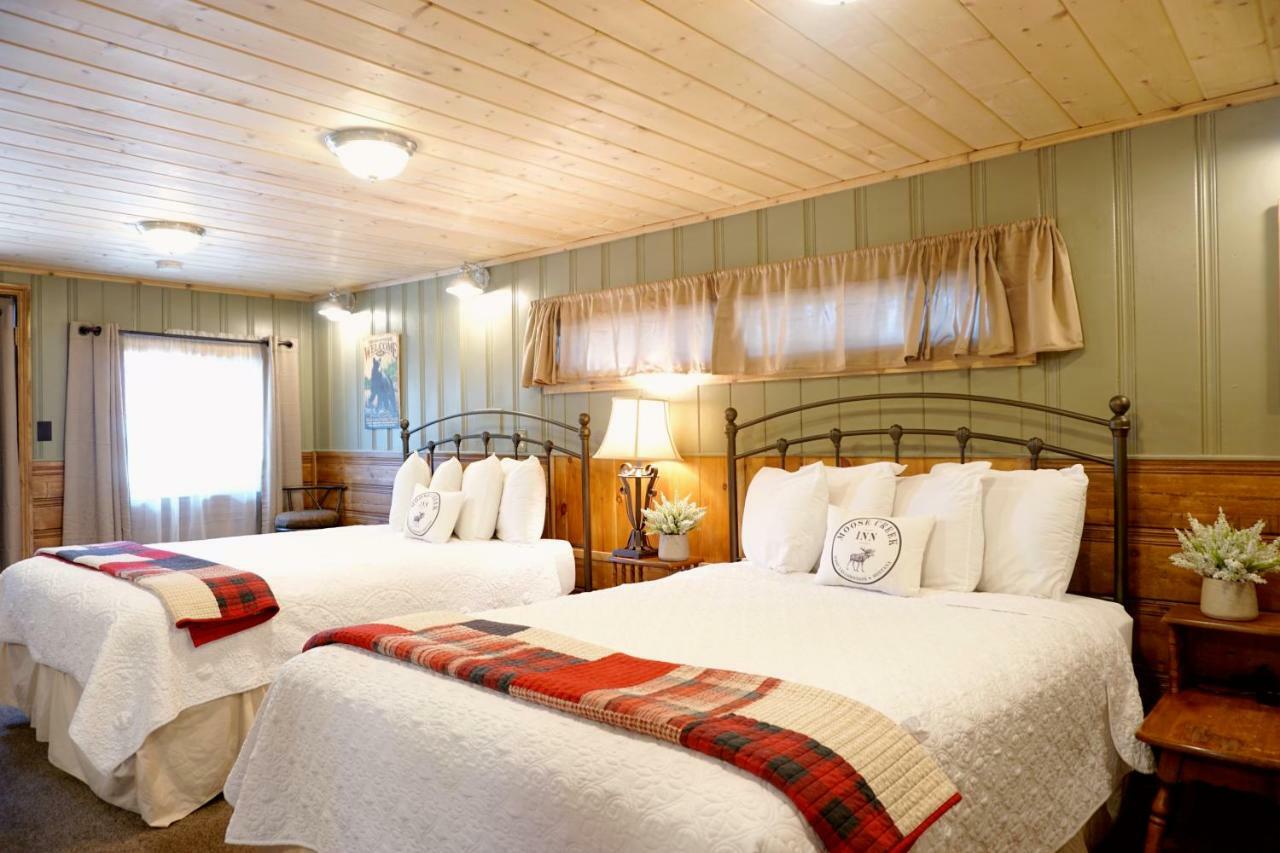 موتيل غرب يلوستون Moose Creek Cabins المظهر الخارجي الصورة
